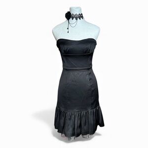 BCBGMaxAzria Black Strapless Dress